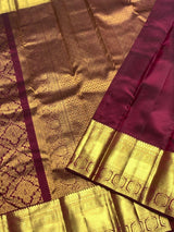Evanescent Purple Pure Zari Weaving Banarasi Silk Saree With Seraphic Blouse Piece