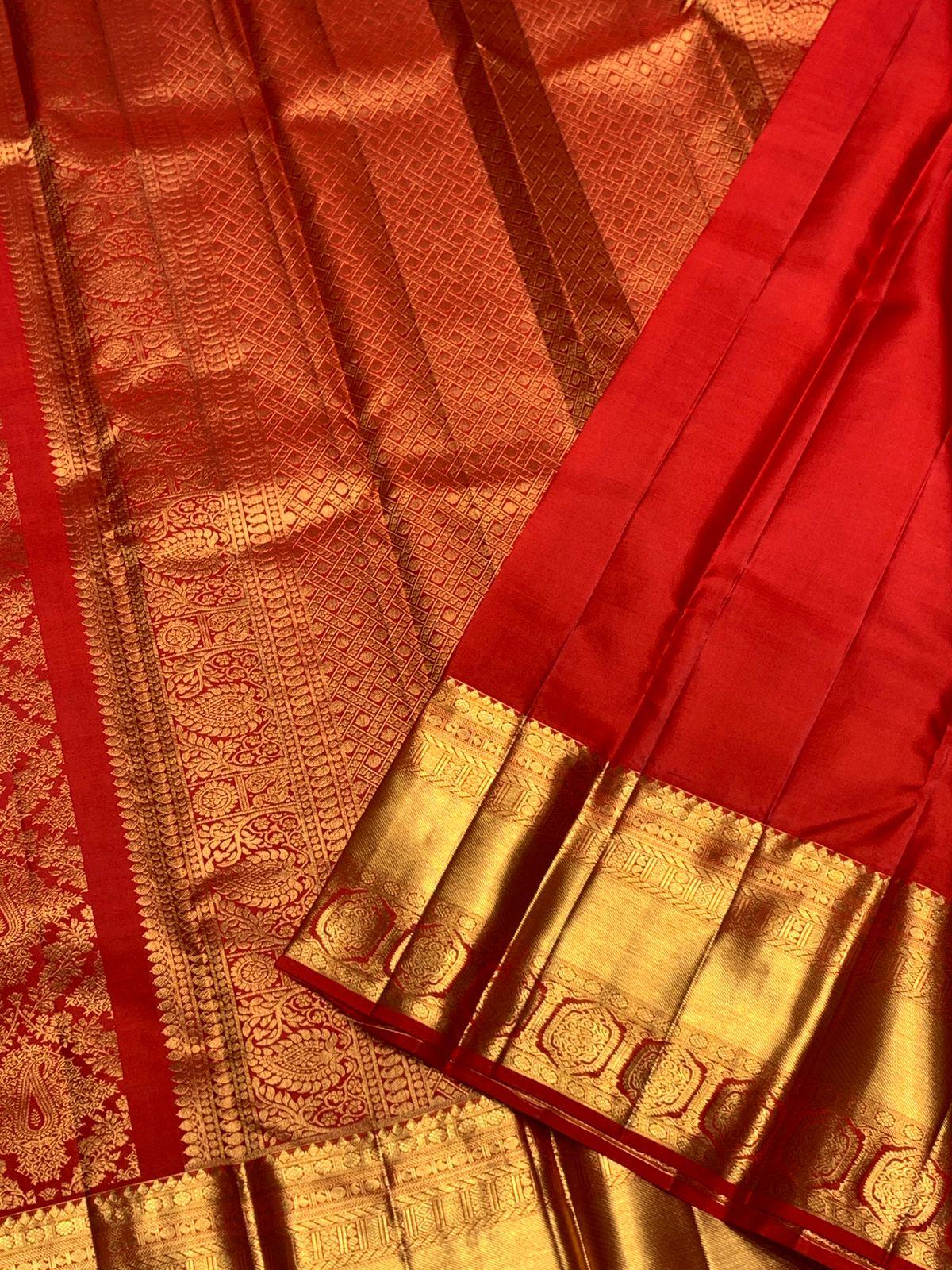Ornate Red Pure Zari Weaving Banarasi Silk Saree With Arresting Blouse Piece