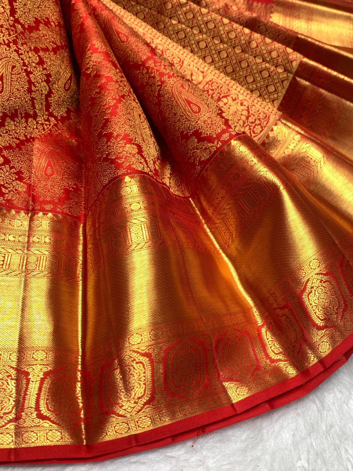 Ornate Red Pure Zari Weaving Banarasi Silk Saree With Arresting Blouse Piece
