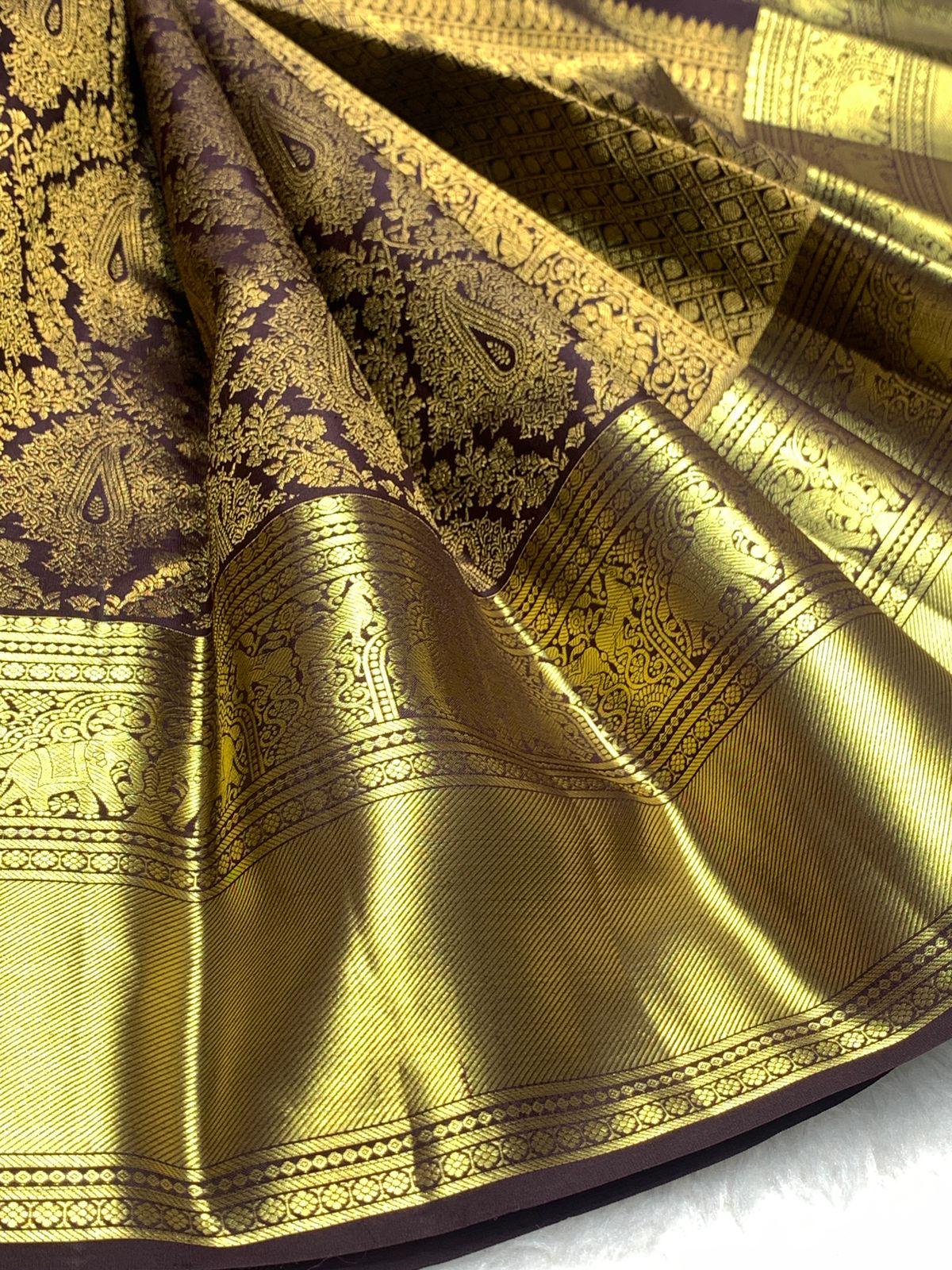 Piquant Wine Pure Zari Weaving Banarasi Silk Saree With Desultory Blouse Piece