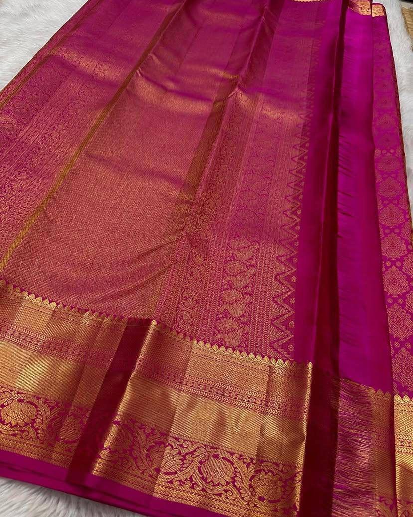 Elision Dark Pink Pure Zari Weaving Banarasi Silk Saree With Lovely Blouse Piece