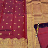 Admirable Maroon Pure Zari Weaving Banarasi Silk Saree With Chatoyant Blouse Piece
