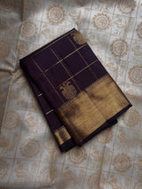 Desirable Purple Pure Zari Weaving Banarasi Silk Saree With Panache Blouse Piece