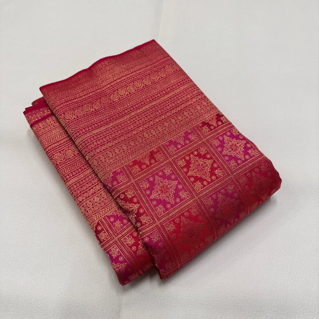 Enticing Dark Pink Soft Banarasi Silk Saree With Adorning Blouse Piece