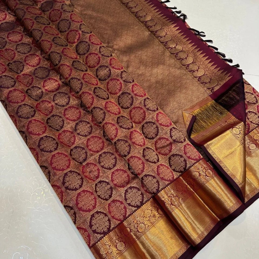 Mesmeric Purple Pure Zari Weaving Banarasi Silk Saree With Epiphany Blouse Piece