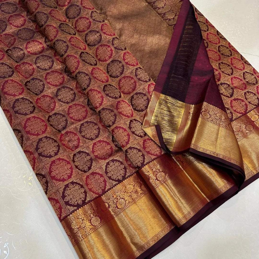 Mesmeric Purple Pure Zari Weaving Banarasi Silk Saree With Epiphany Blouse Piece