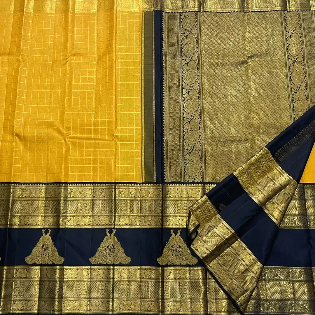 Sonorous Yellow Pure Zari Weaving Banarasi Silk Saree With Devastating Blouse Piece