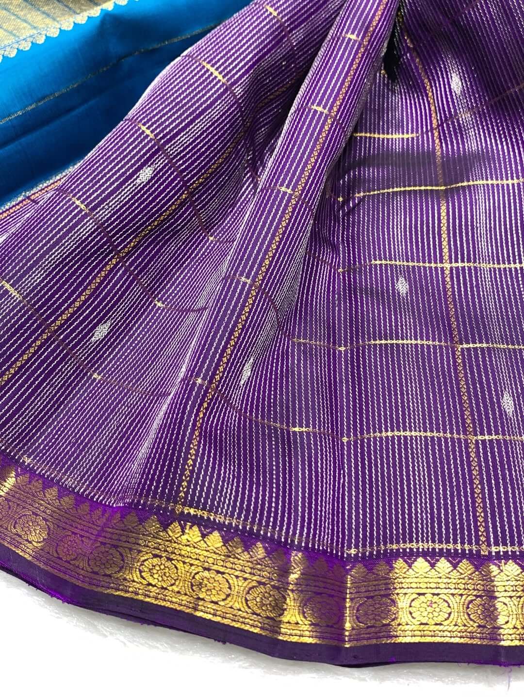 Radiant Purple Pure Zari Weaving Banarasi Silk Saree With Stunner Blouse Piece
