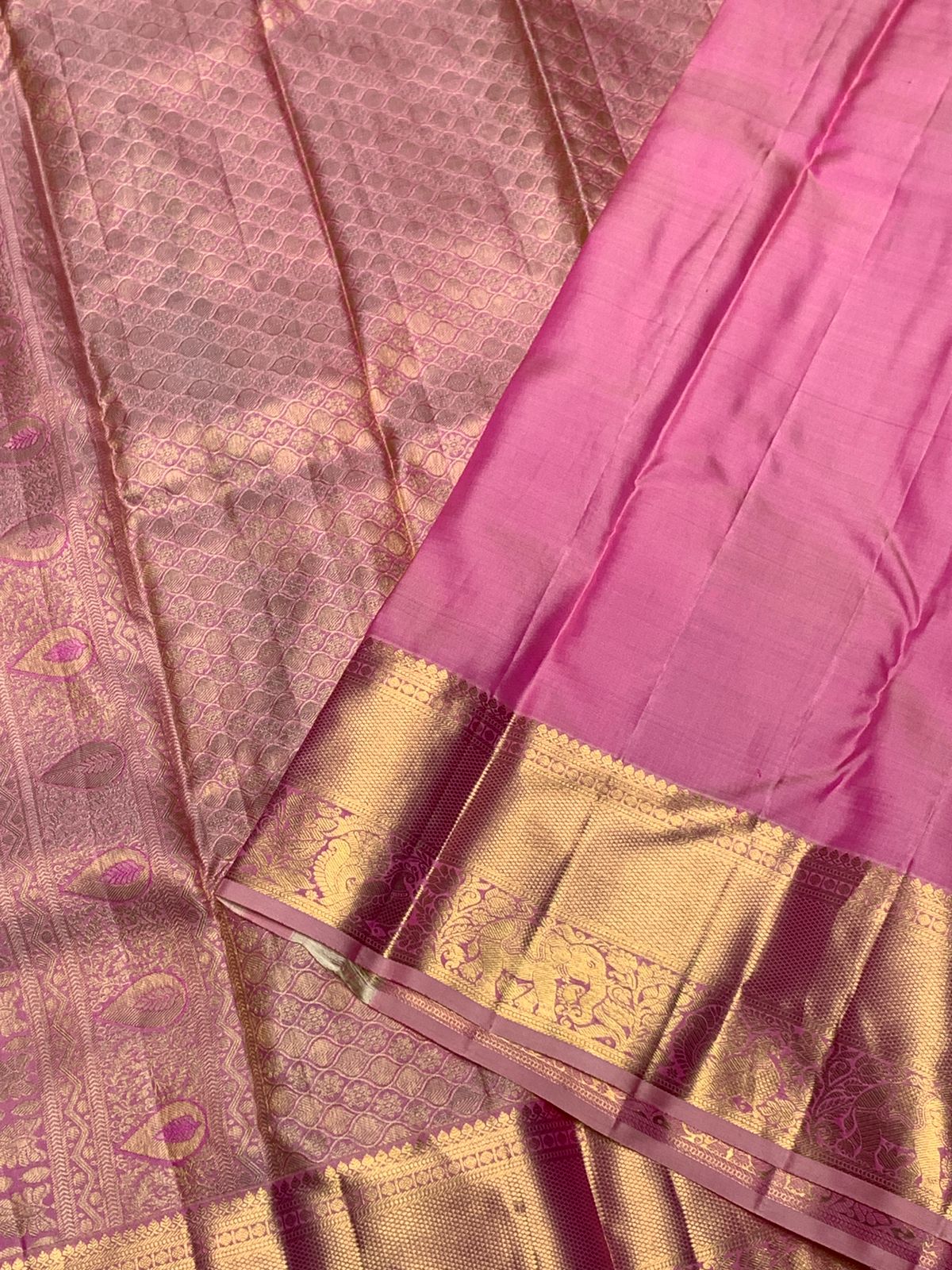 Skinny Pink Pure Zari Weaving Banarasi Silk Saree With Seraglio Blouse Piece
