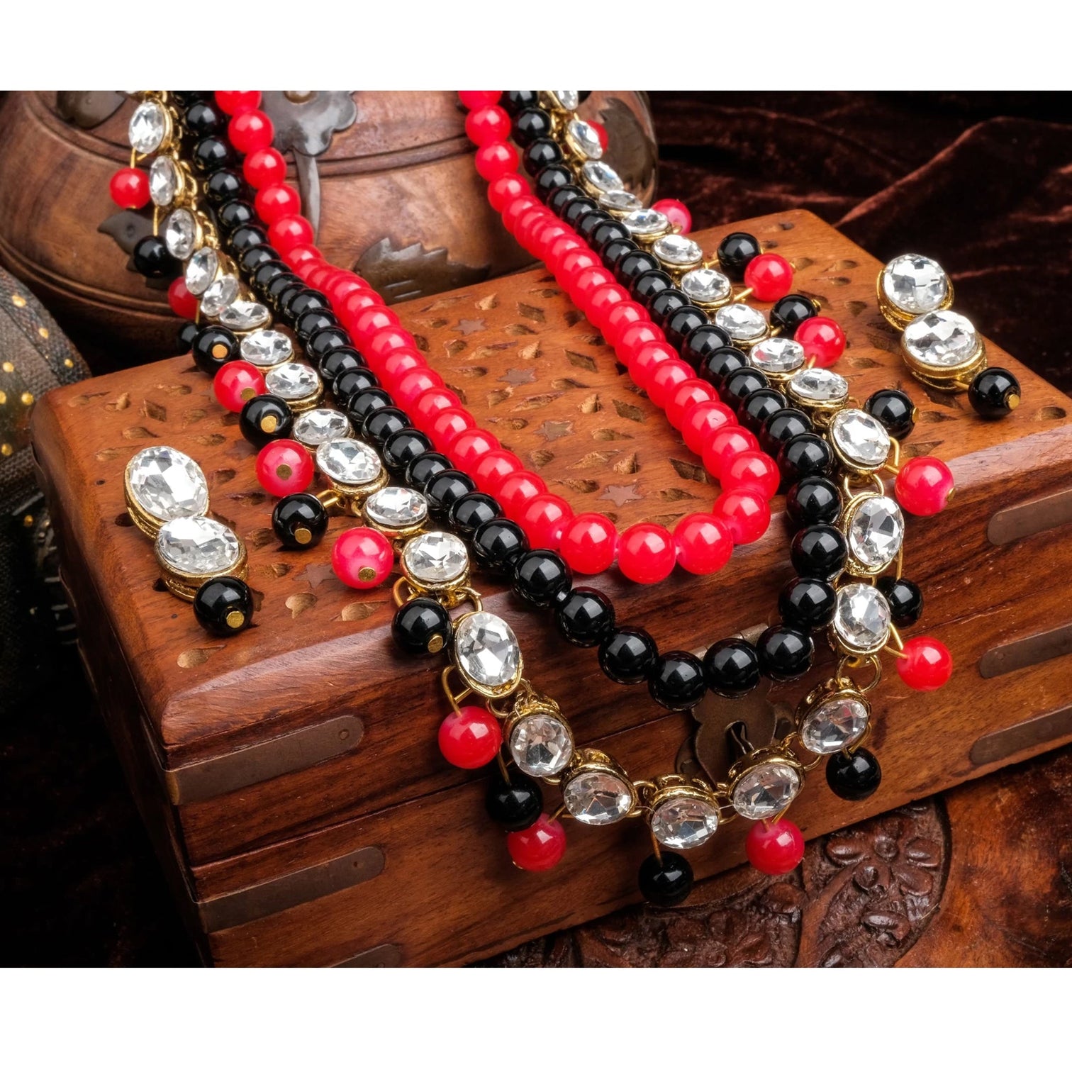 Red and Black Pearl Necklace for Wedding Engagement