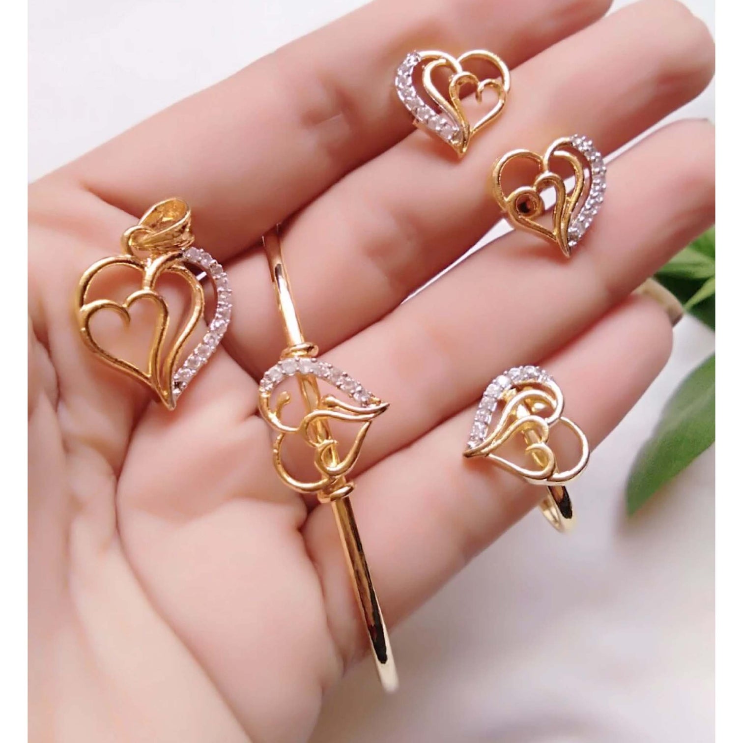 Alloy Jewel Set (Gold & White)