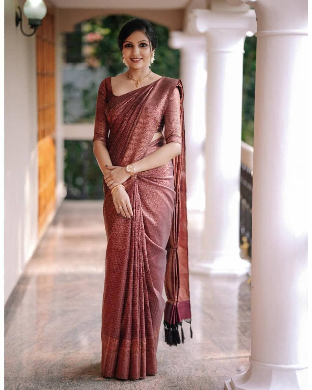 Scintilla Wine Soft Banarasi Silk Saree With Intricate Blouse Piece