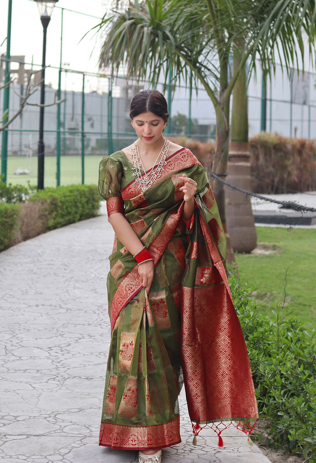Trendy Green Organza Silk Saree With Dazzling Blouse Piece