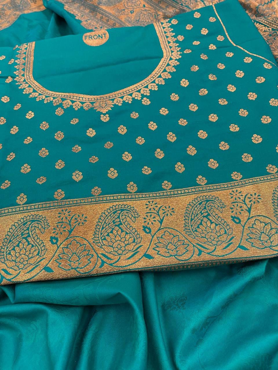 Elegant Firozi Soft Banarasi Silk Saree With Snazzy Blouse Piece