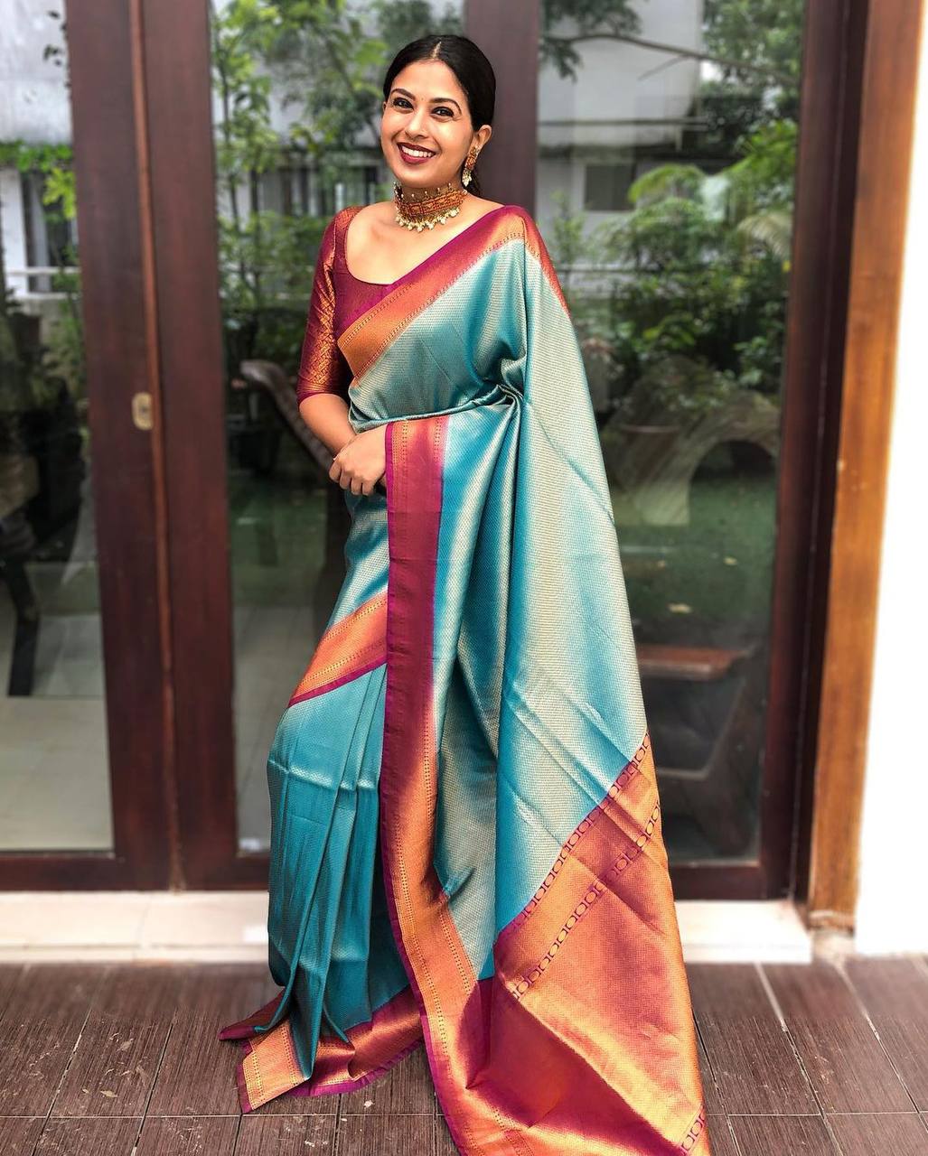 A glam Rama Soft Silk Saree with Beauteous Blouse Piece