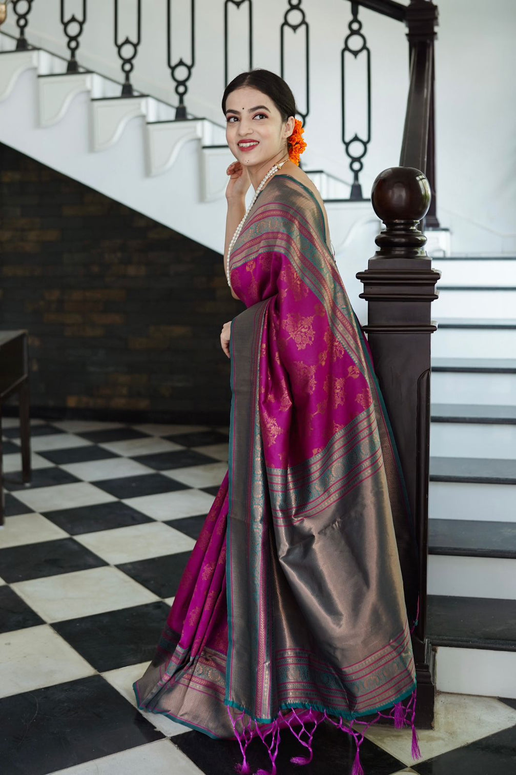 Snappy Purple Soft Banarasi Silk Saree With Magnetic Blouse Piece