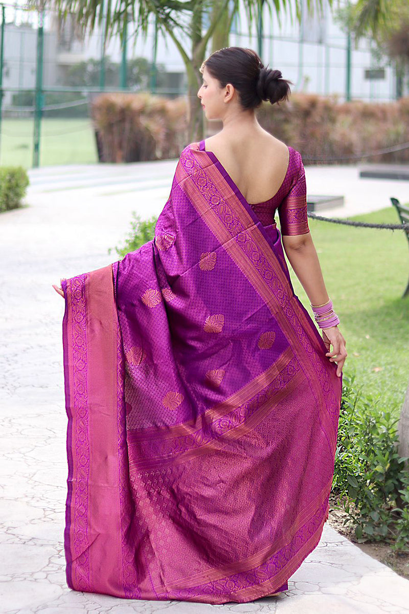 Tremendous Purple Soft Banarasi Silk Saree With Sizzling Blouse Piece