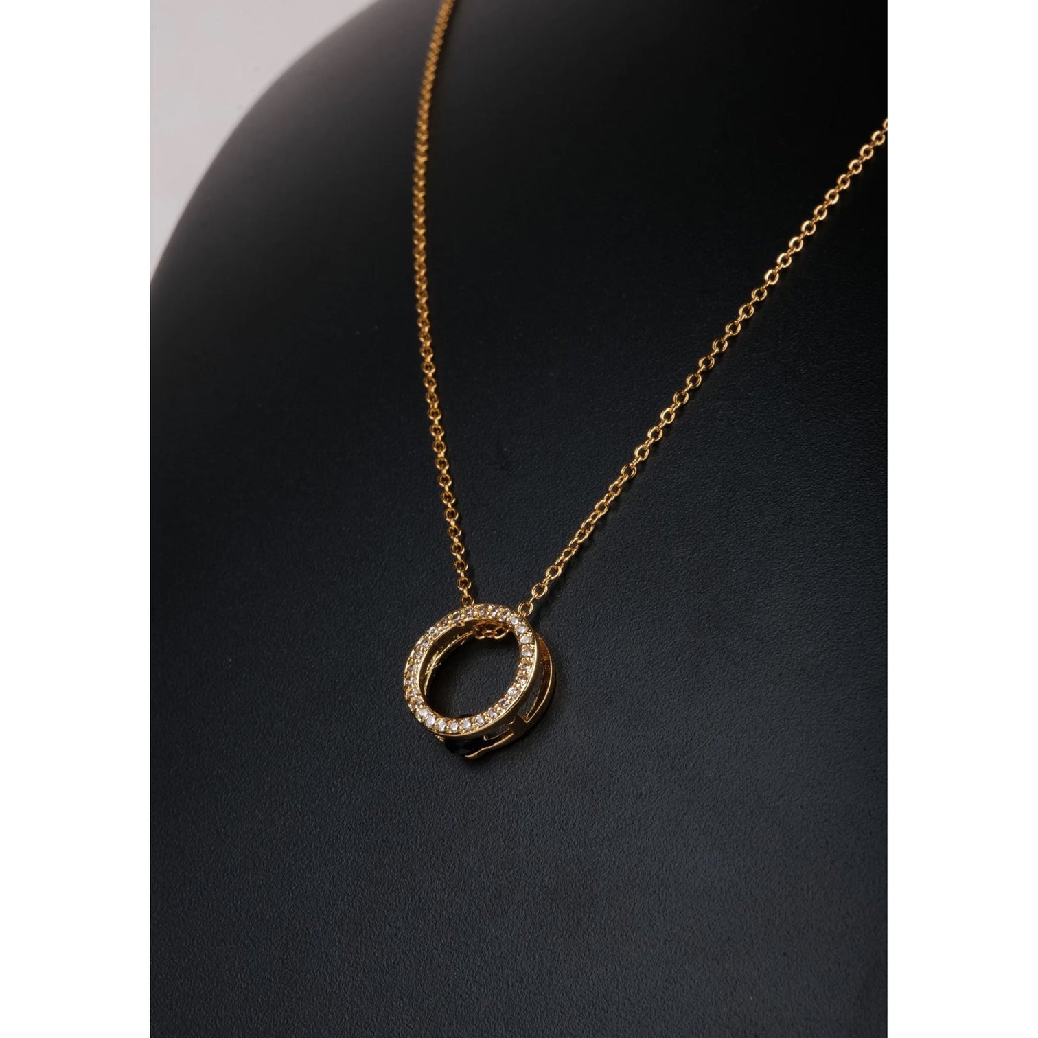 American Dimond Pendent With Chain Collection Gold-plated Diamond Brass Pendant