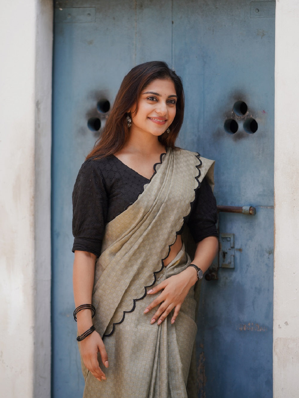 Exquisite Artichoke Gadhwal Chex Saree with Arca Work and Lucknowi Work Blouse