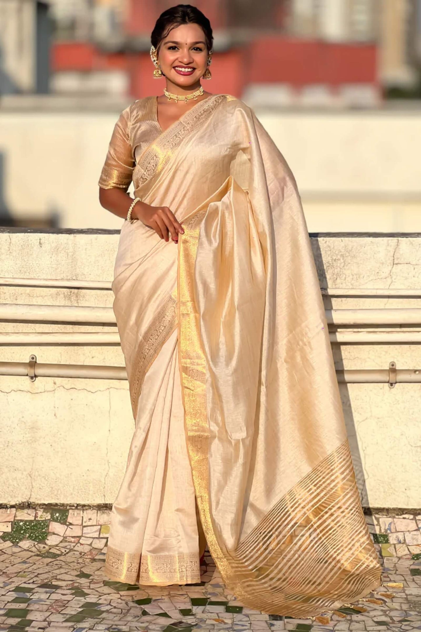 Proficient Beige Pure Zari Weaving Banarasi Silk Saree With Exuberant Blouse Piece