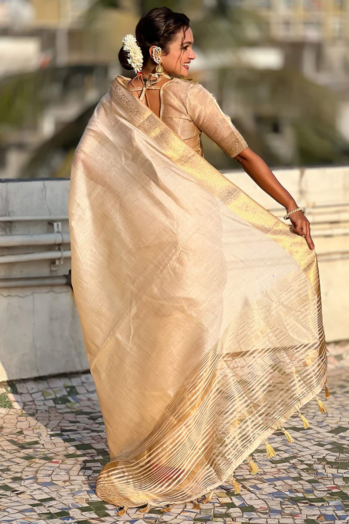Proficient Beige Pure Zari Weaving Banarasi Silk Saree With Exuberant Blouse Piece