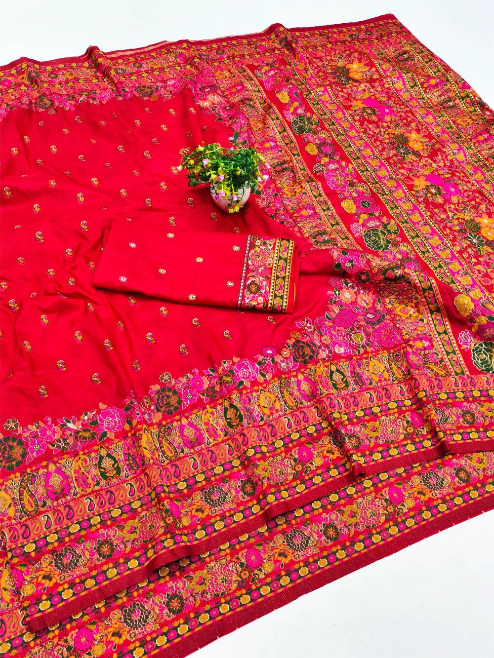 Improbable Red Nylon Dola Pashmina Saree With Sonorous Blouse Piece