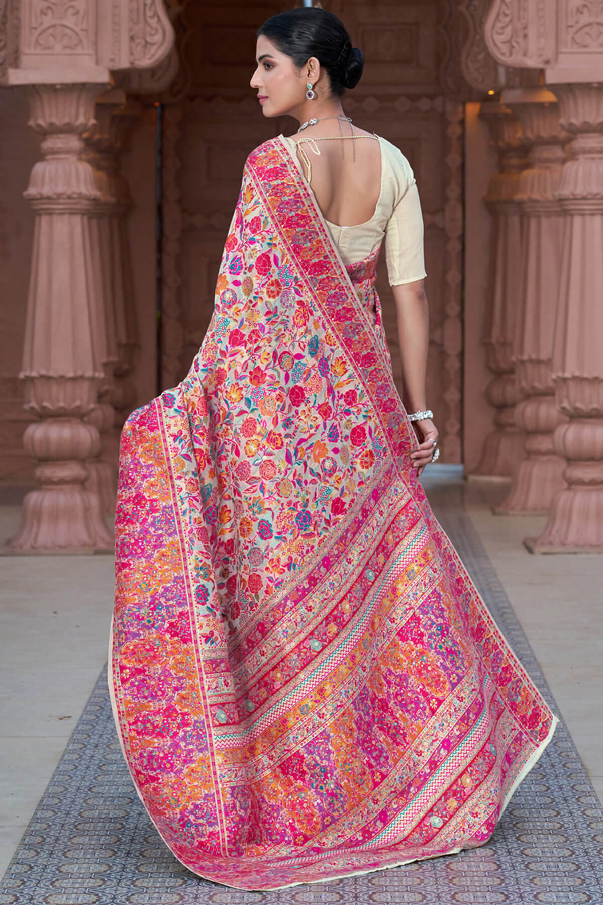 Divine Beige Pashmina Saree With Dulcet Blouse Piece
