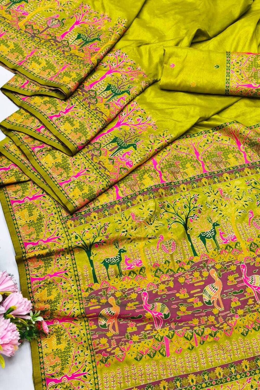 Enamoring Mehndi Nylon Dola Pashmina Saree With Surpassing Blouse Piece