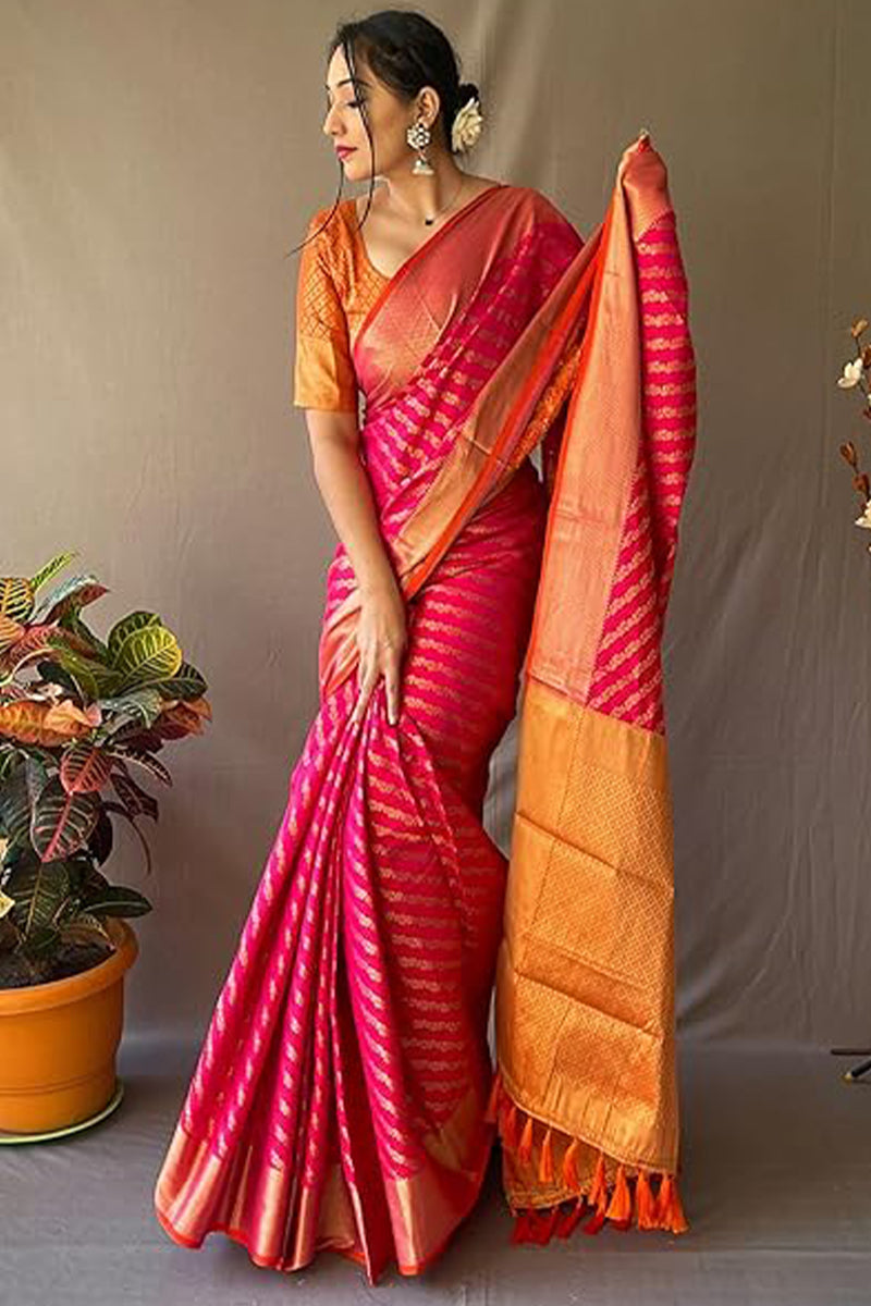 Amiable Dark Pink Soft Banarasi Silk Saree With Opulent Blouse Piece