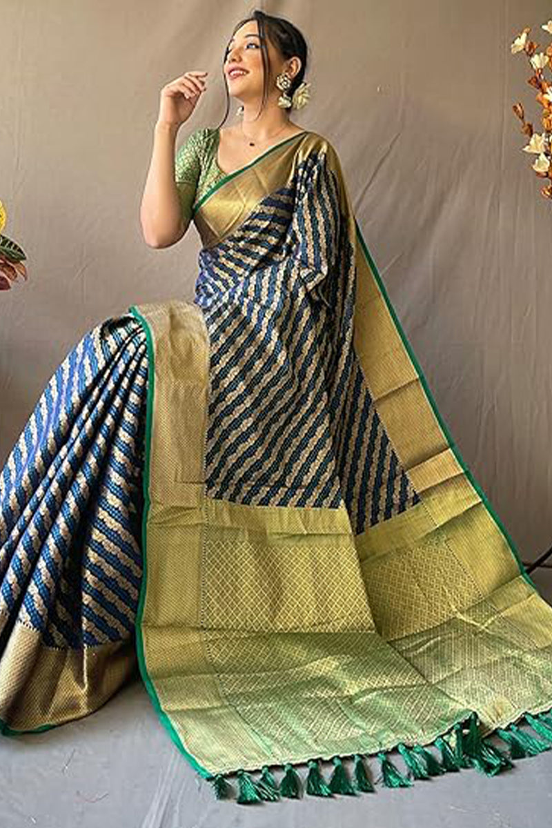 Prominent Navy Blue Soft Banarasi Silk Saree With Gleaming Blouse Piece