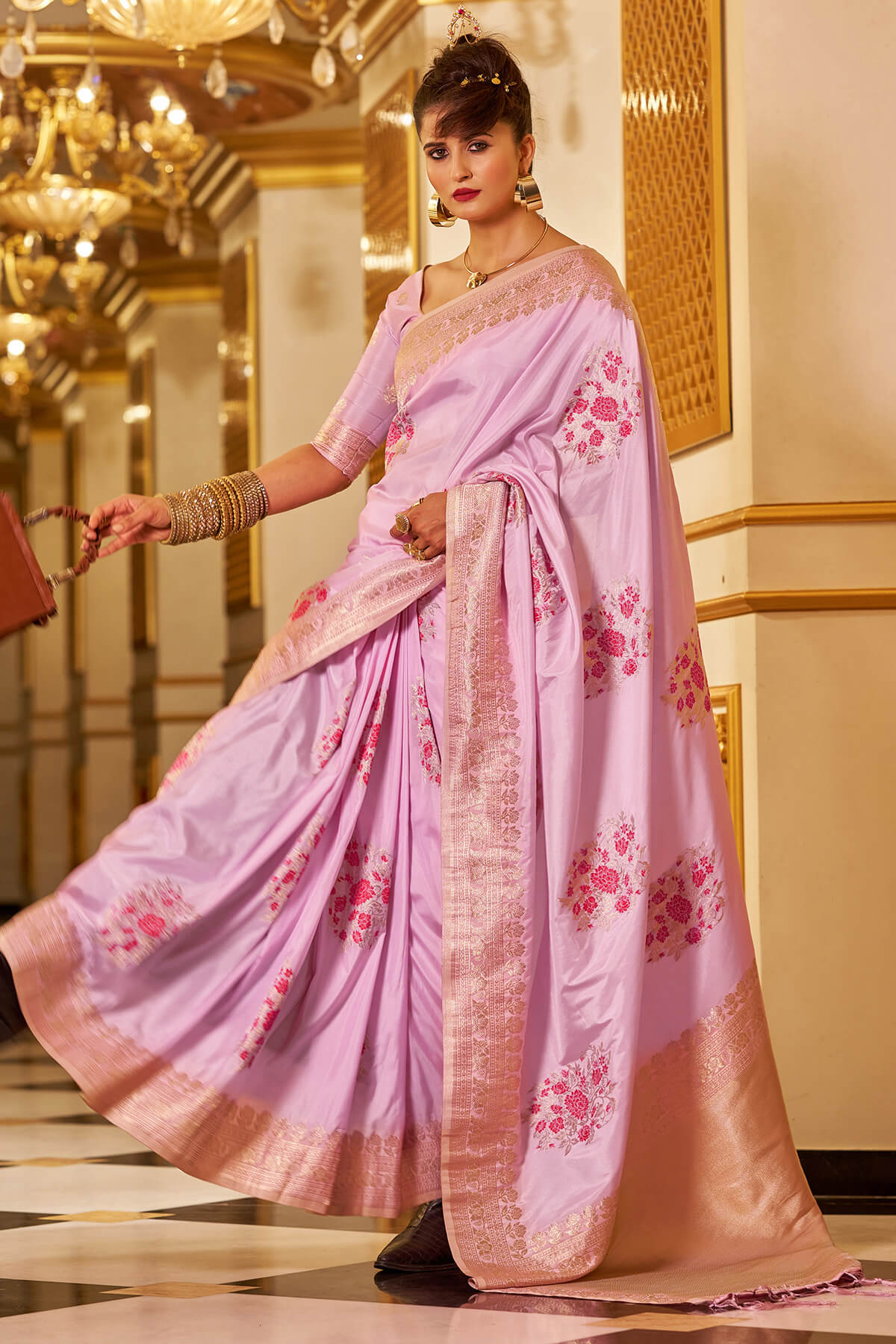 Classy Lavender Pure Zari Weaving Banarasi Silk Saree With Bewitching Blouse Piece