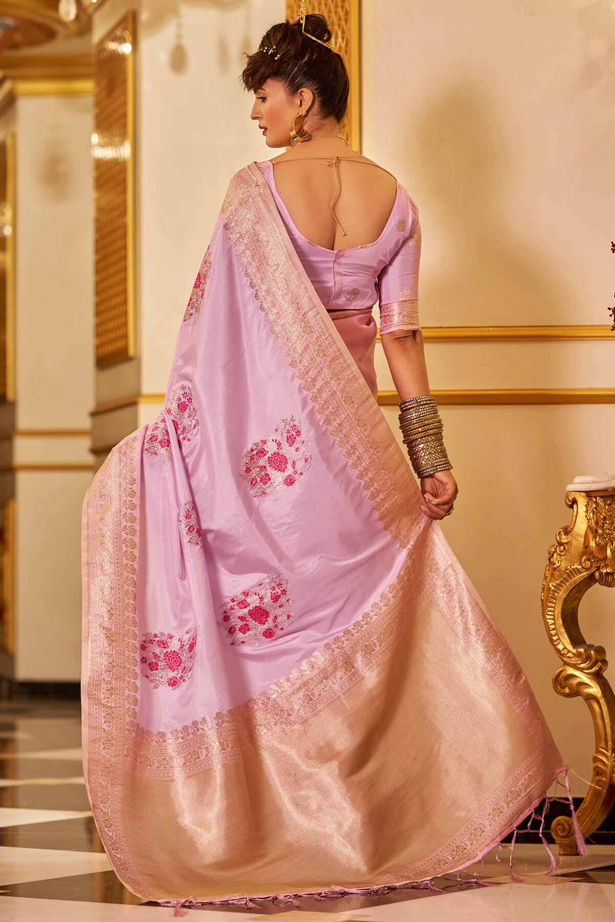 Classy Lavender Pure Zari Weaving Banarasi Silk Saree With Bewitching Blouse Piece