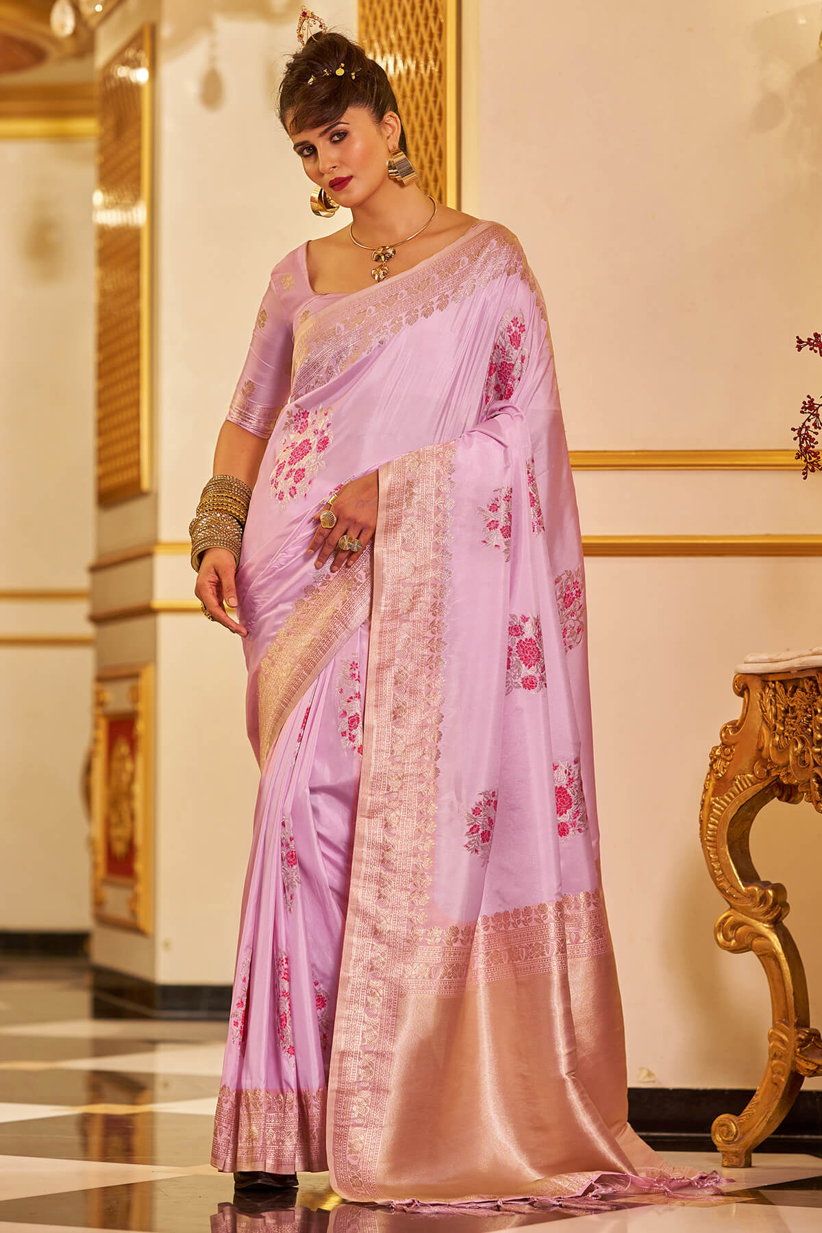 Classy Lavender Pure Zari Weaving Banarasi Silk Saree With Bewitching Blouse Piece