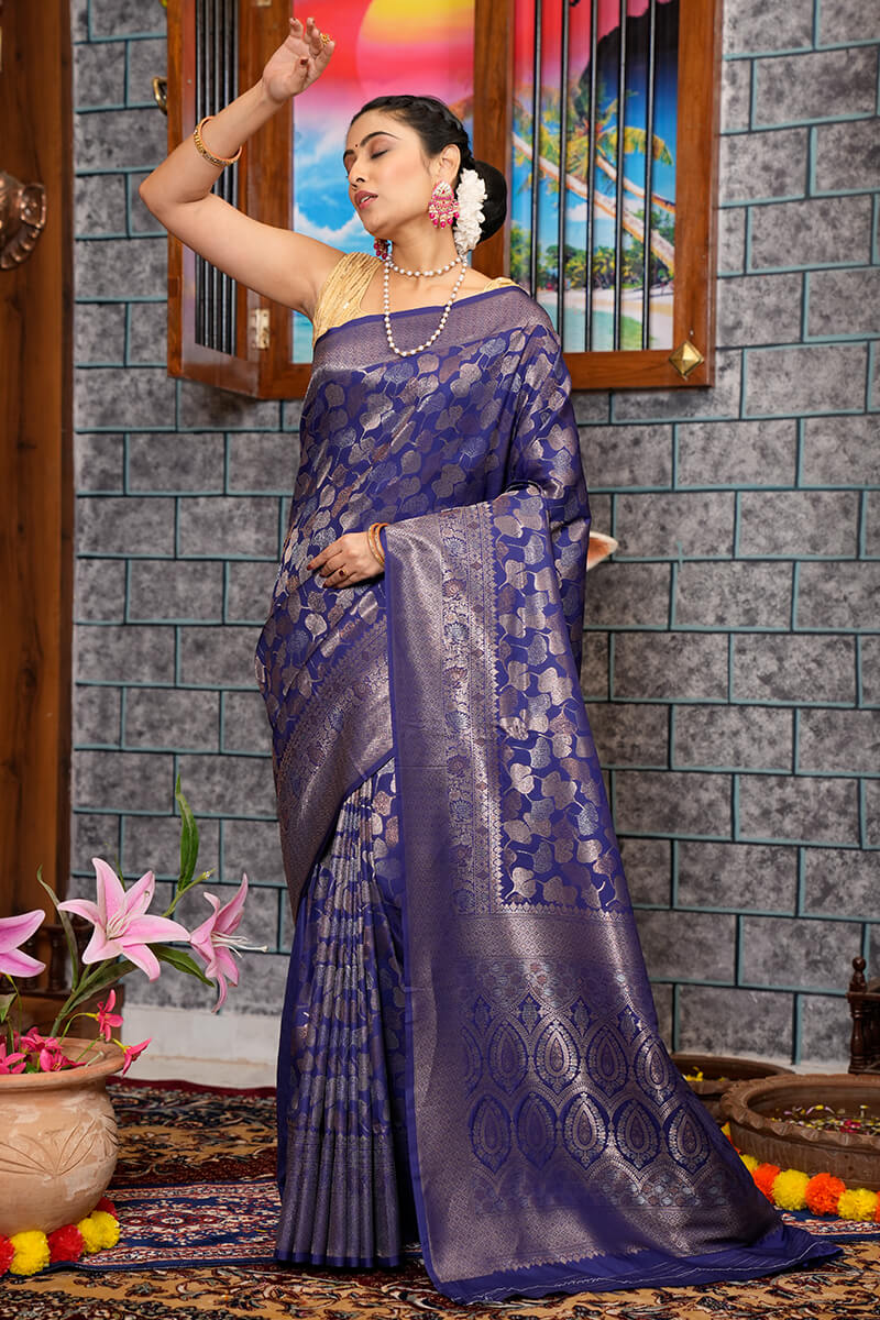 Breathtaking Navy Blue Kanjivaram Silk Saree With Adorable Blouse Piece