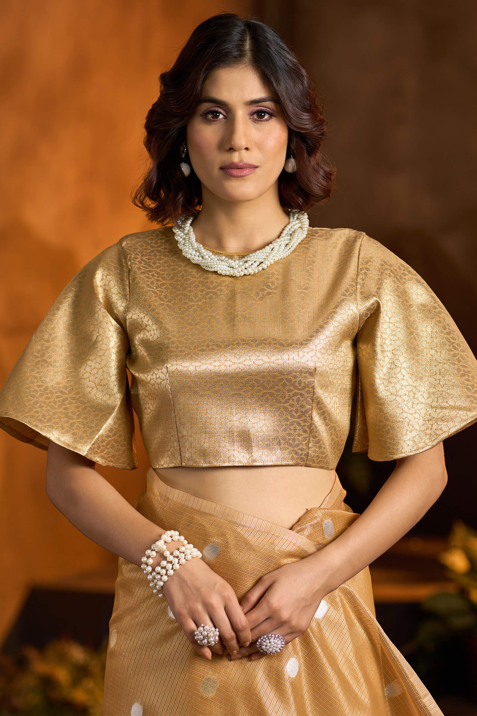 Intricate Golden Soft Banarasi Tissue Silk Saree With Exceptional Blouse Piece