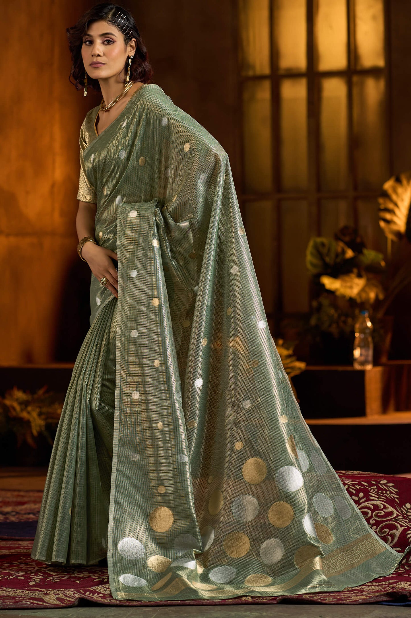 Murmurous Sea Green Soft Banarasi Tissue Silk Saree With Enticing Blouse Piece