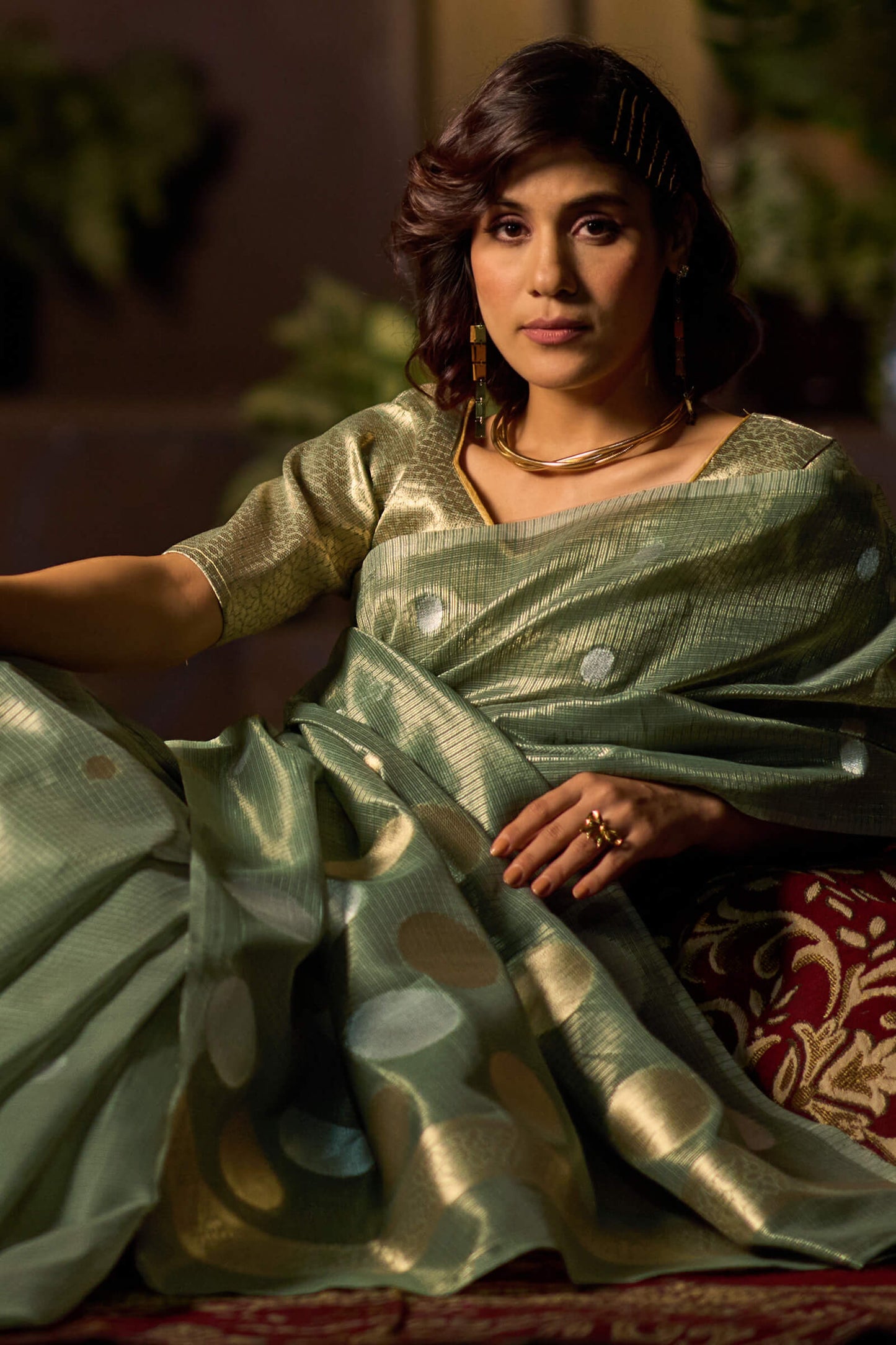 Murmurous Sea Green Soft Banarasi Tissue Silk Saree With Enticing Blouse Piece