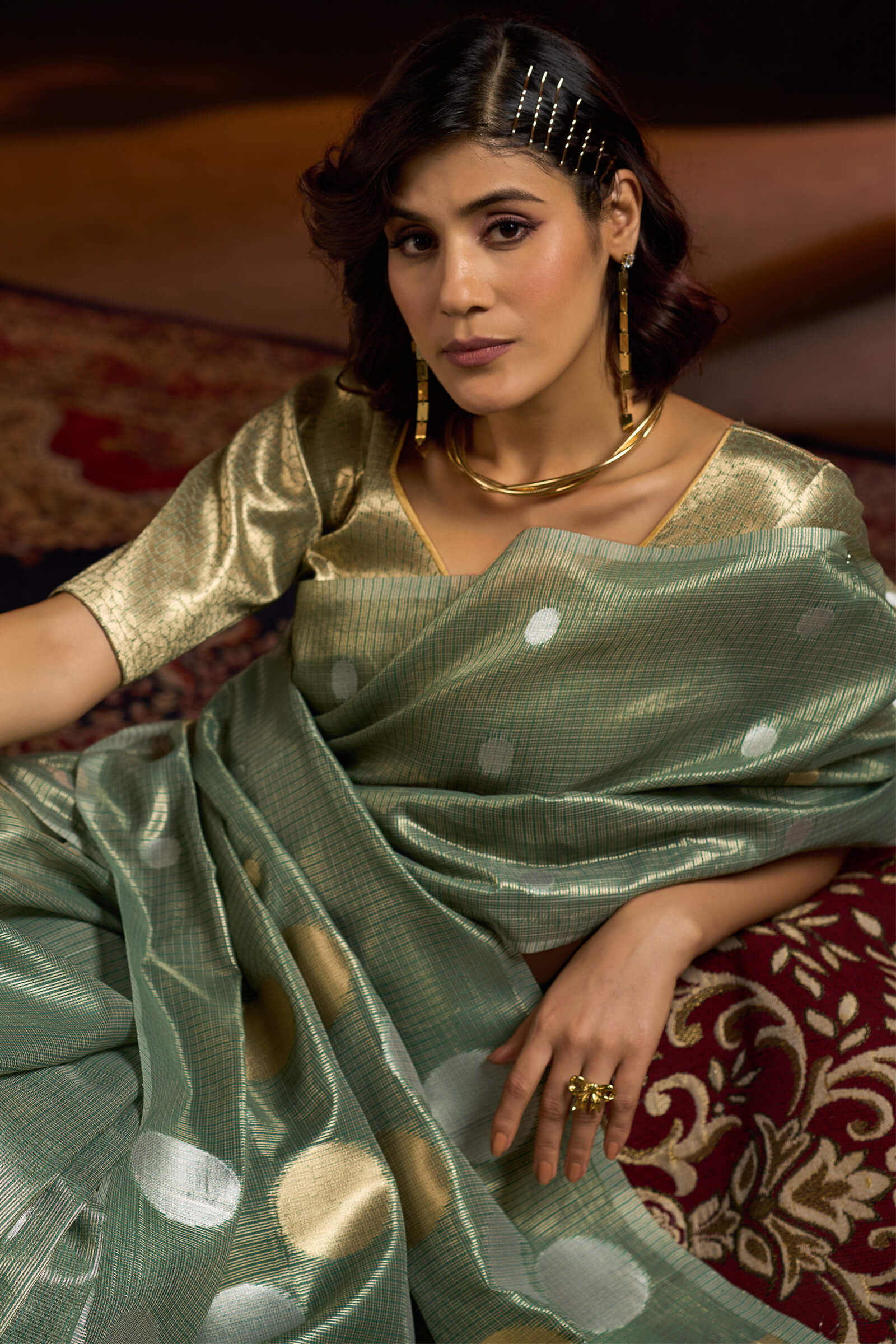 Murmurous Sea Green Soft Banarasi Tissue Silk Saree With Enticing Blouse Piece