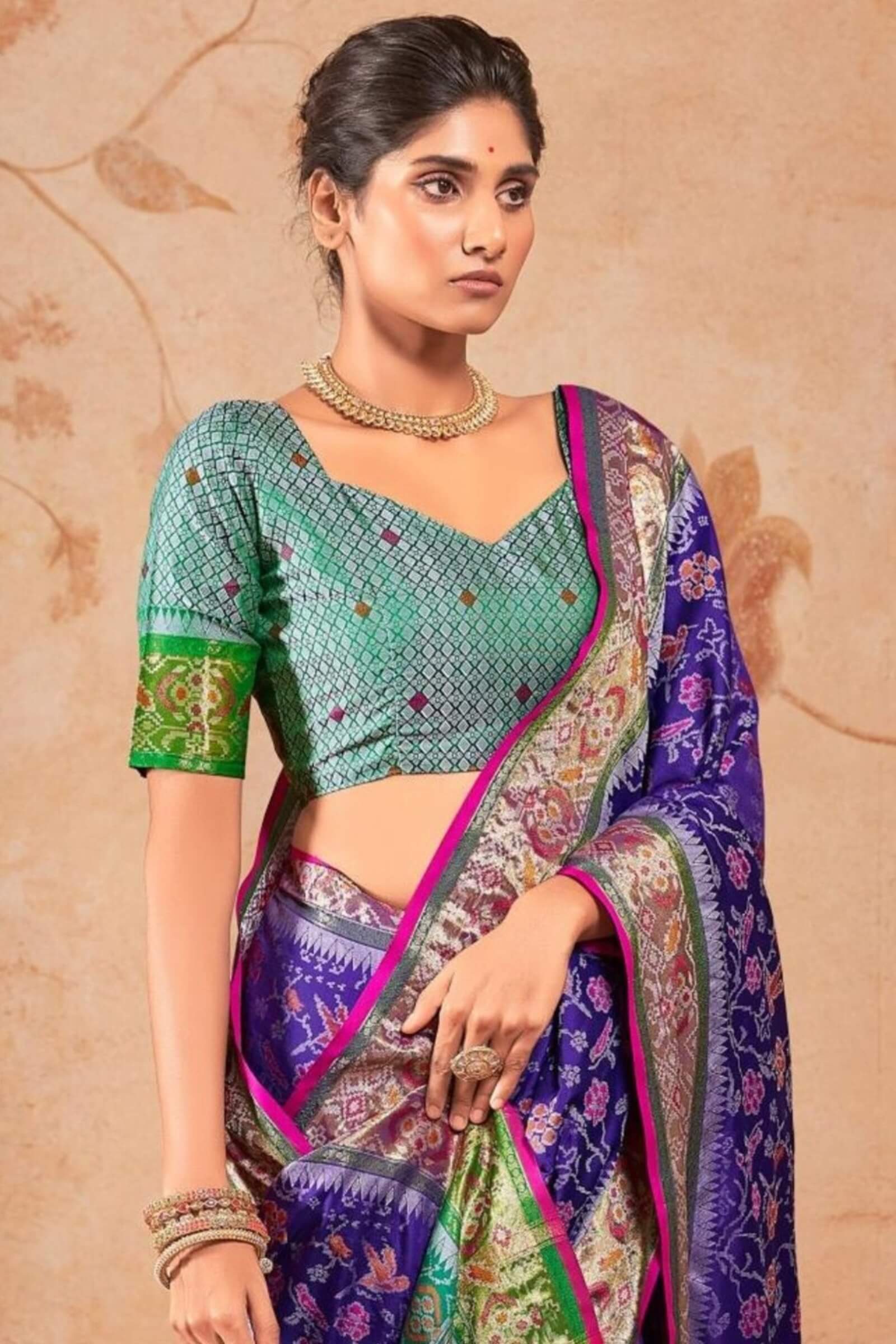 Winsome Royal Blue Patola Silk Saree with Enamoring Blouse Piece