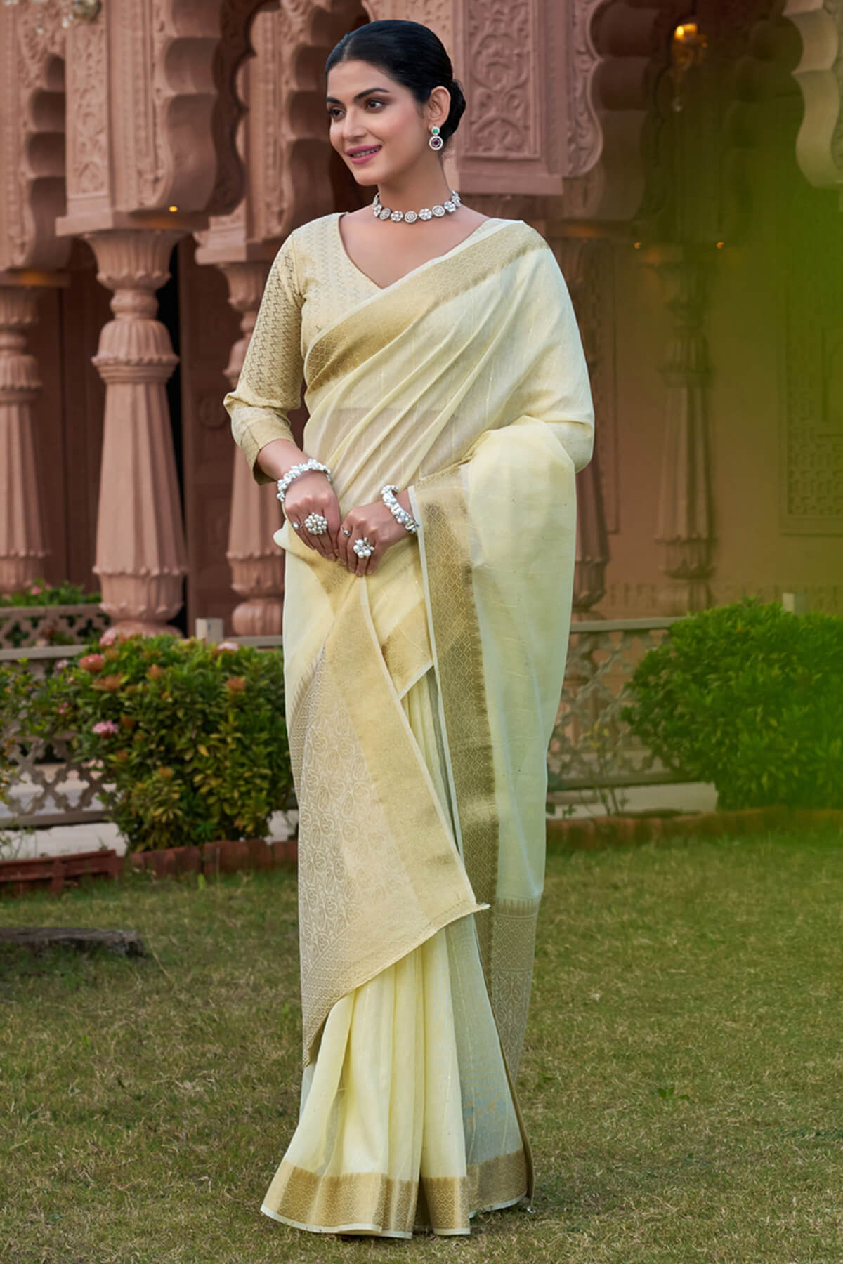 Fantabulous Pista Cotton Silk Saree With Extraordinary Blouse Piece