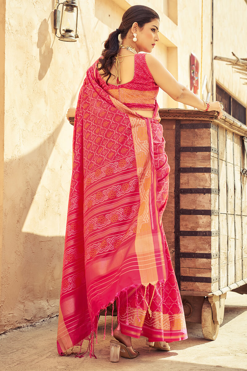 Blissful Dark Pink Soft Banarasi Silk Saree With Woebegone Blouse Piece