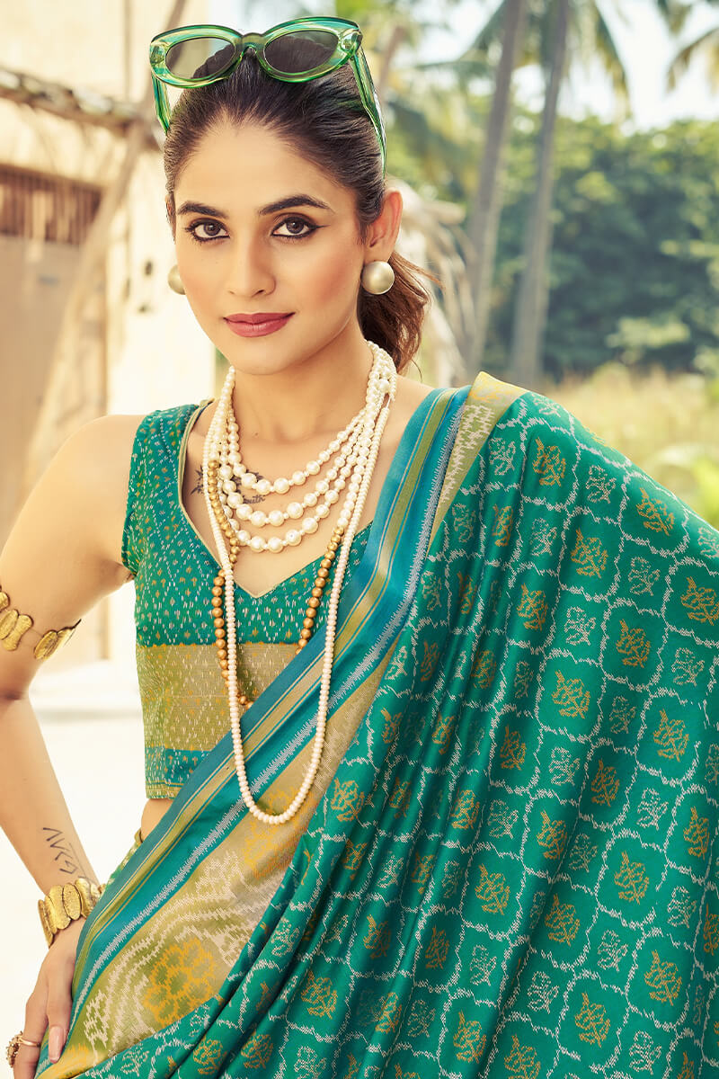 Posh Rama Soft Banarasi Silk Saree With Verdant Blouse Piece