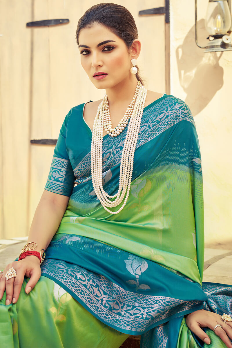 Tremendous Green Soft Banarasi Silk Saree With Epiphany Blouse Piece