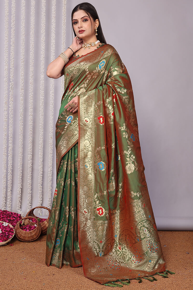 Comely Green Soft Banarasi Silk Saree With Mellifluous Blouse Piece