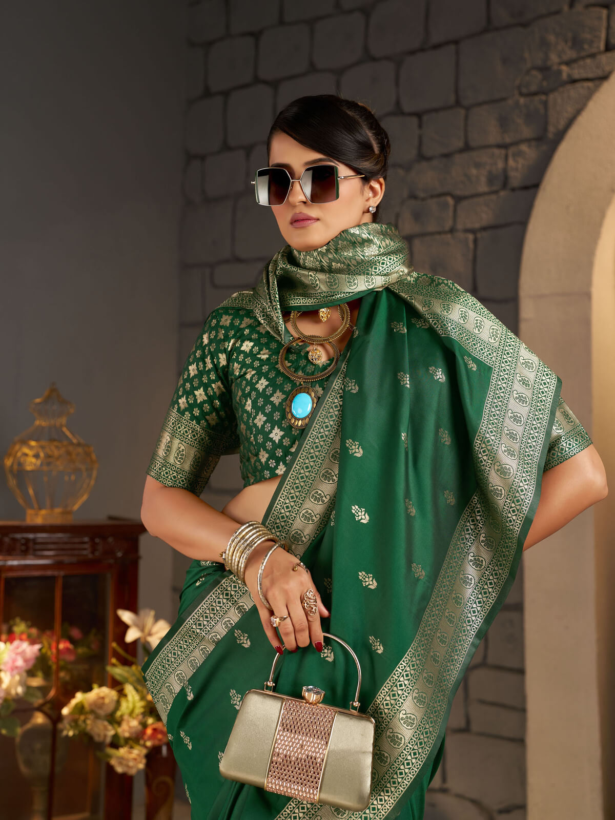 Capricious Dark Green Banarasi Silk Saree With Glamorous Blouse Piece