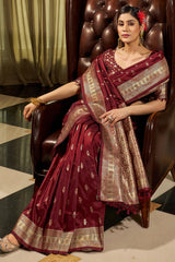 Eclat Maroon Pure Zari Weaving Banarasi Silk Saree With Fragrant Blouse Piece