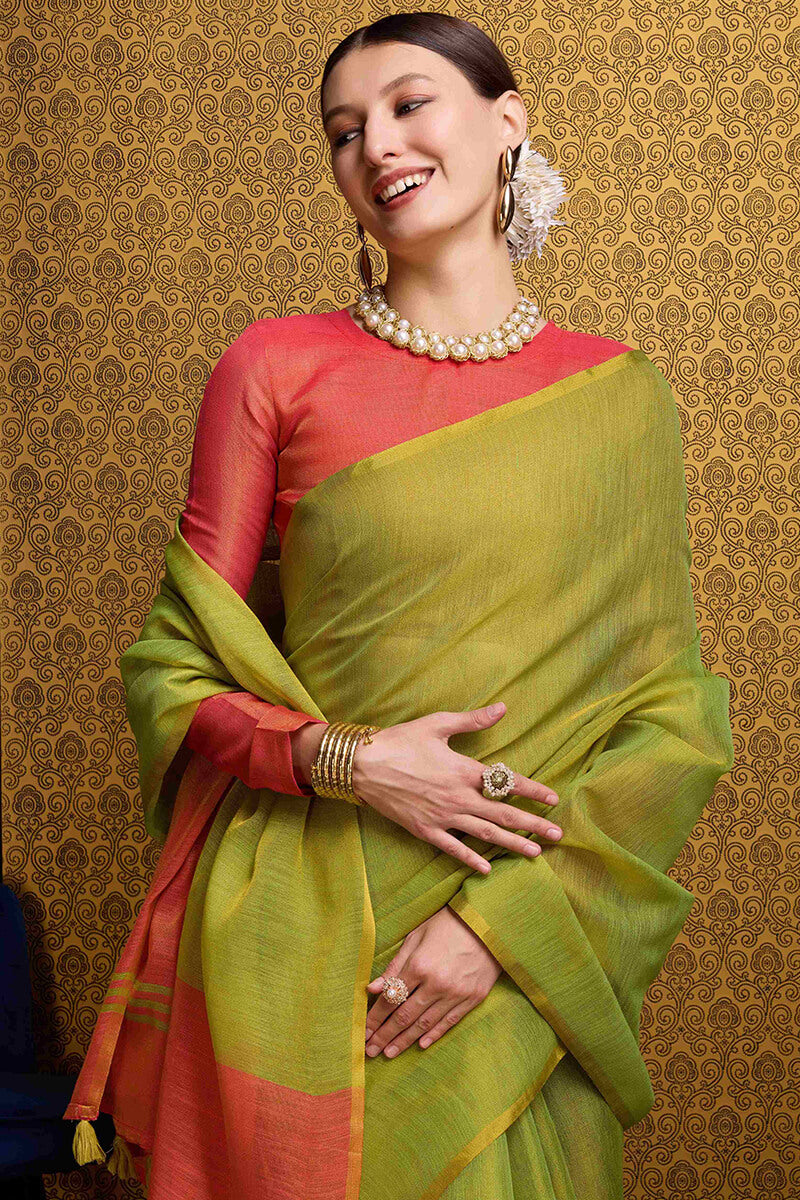 Incredible Green Soft Banarasi Tissue Silk Saree With Inspiring Blouse Piece