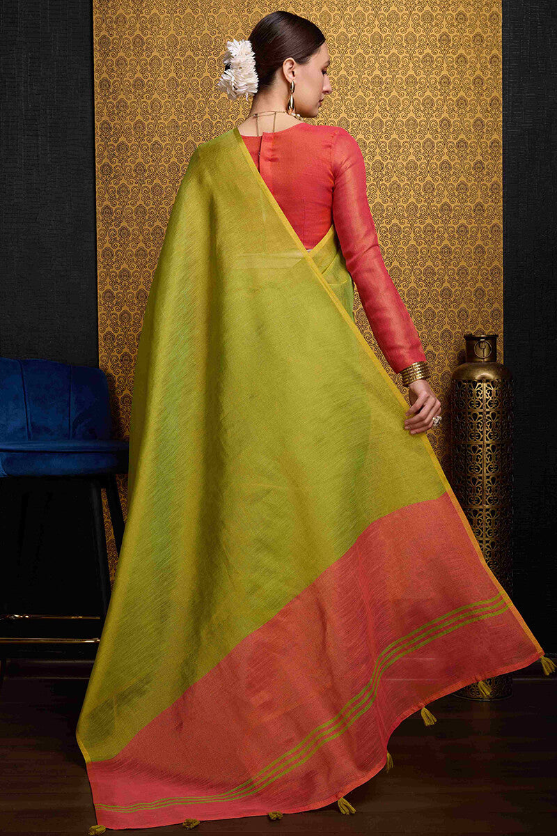 Incredible Green Soft Banarasi Tissue Silk Saree With Inspiring Blouse Piece