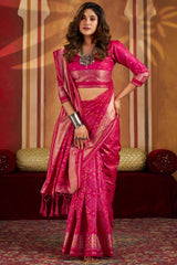 Sizzling Dark Pink Patola Silk Saree with Quixotic Blouse Piece