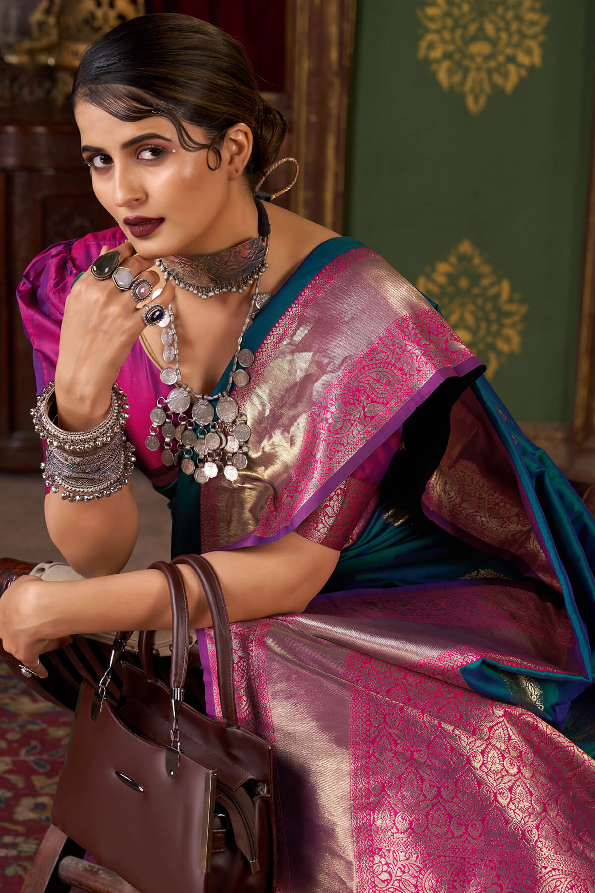 Engrossing Rama Pure Zari Weaving Banarasi Silk Saree With Symmetrical Blouse Piece